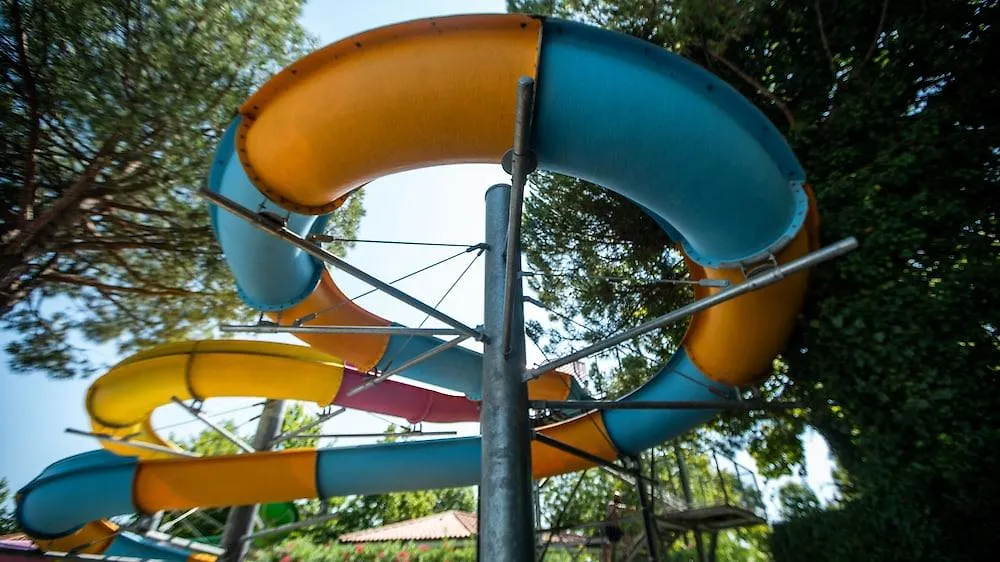 פסקיארה דל גארדה Hotel Bella Italia 4*, פסקיארה דל גארדה איטליה