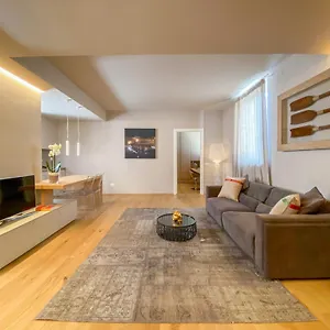 Time To Be - Luxury Centro Storico Appartement