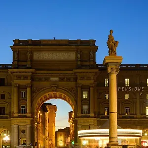 Pendini 3*, Florens Italien