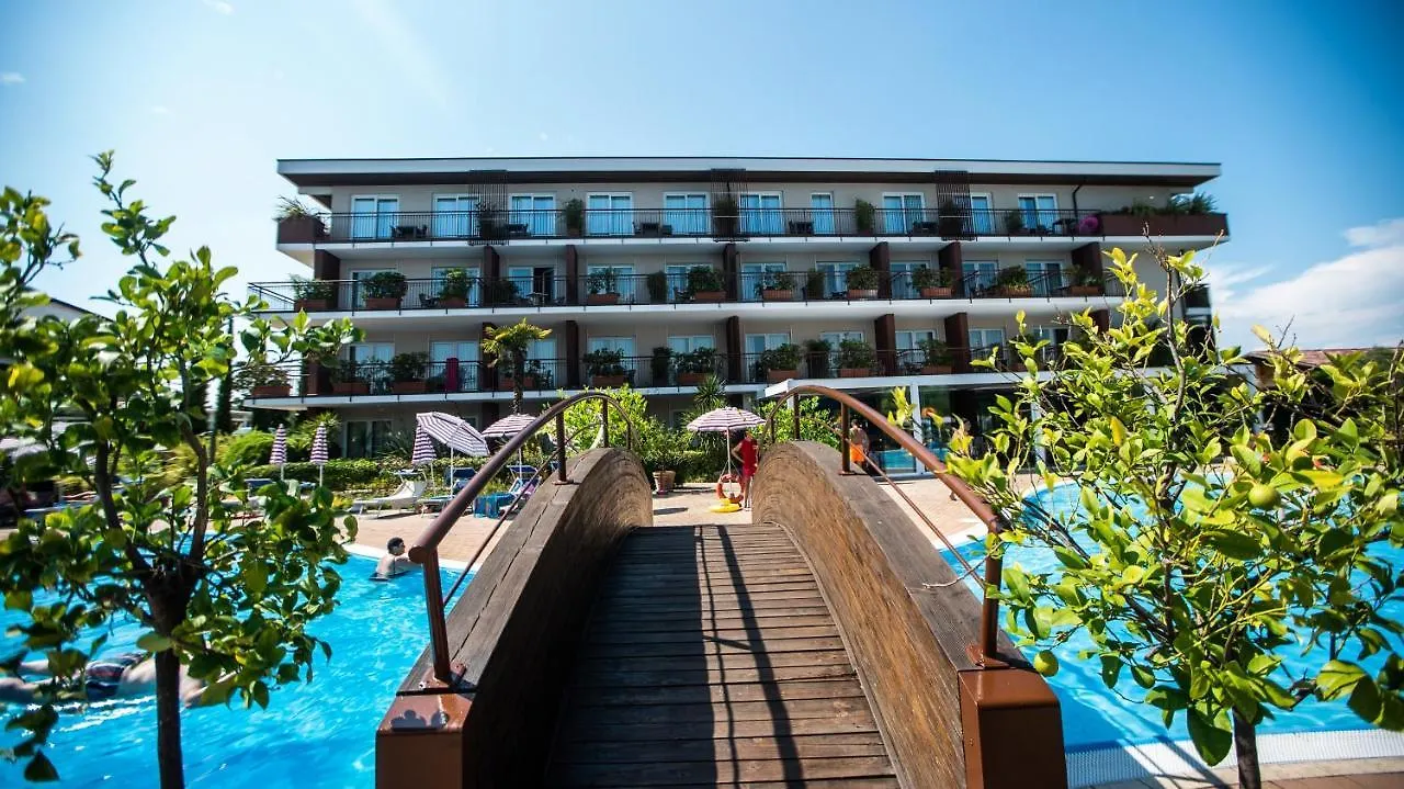 Hotel Bella Italia contacts